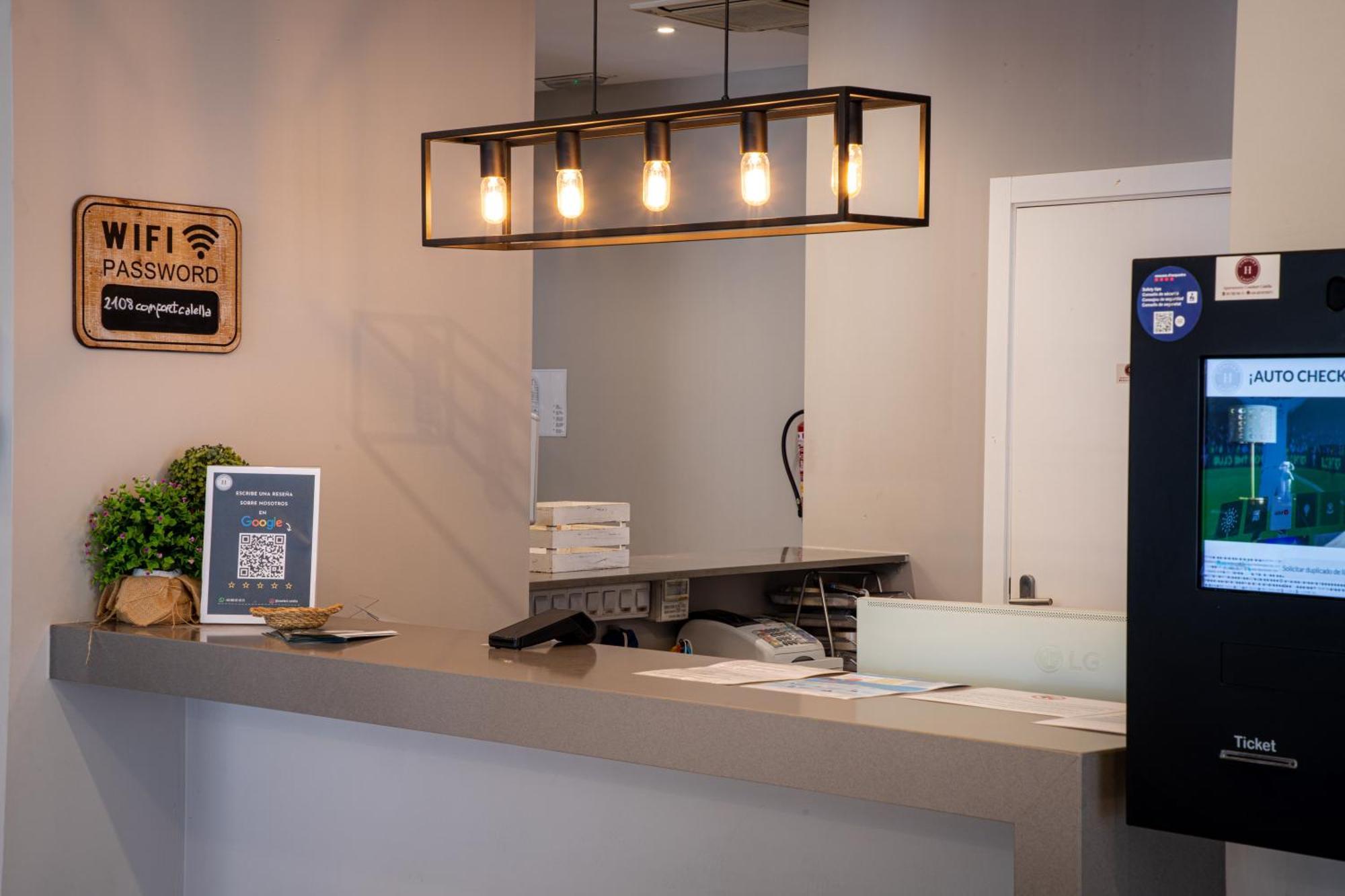 Apartamentos Comfort Calella Ngoại thất bức ảnh