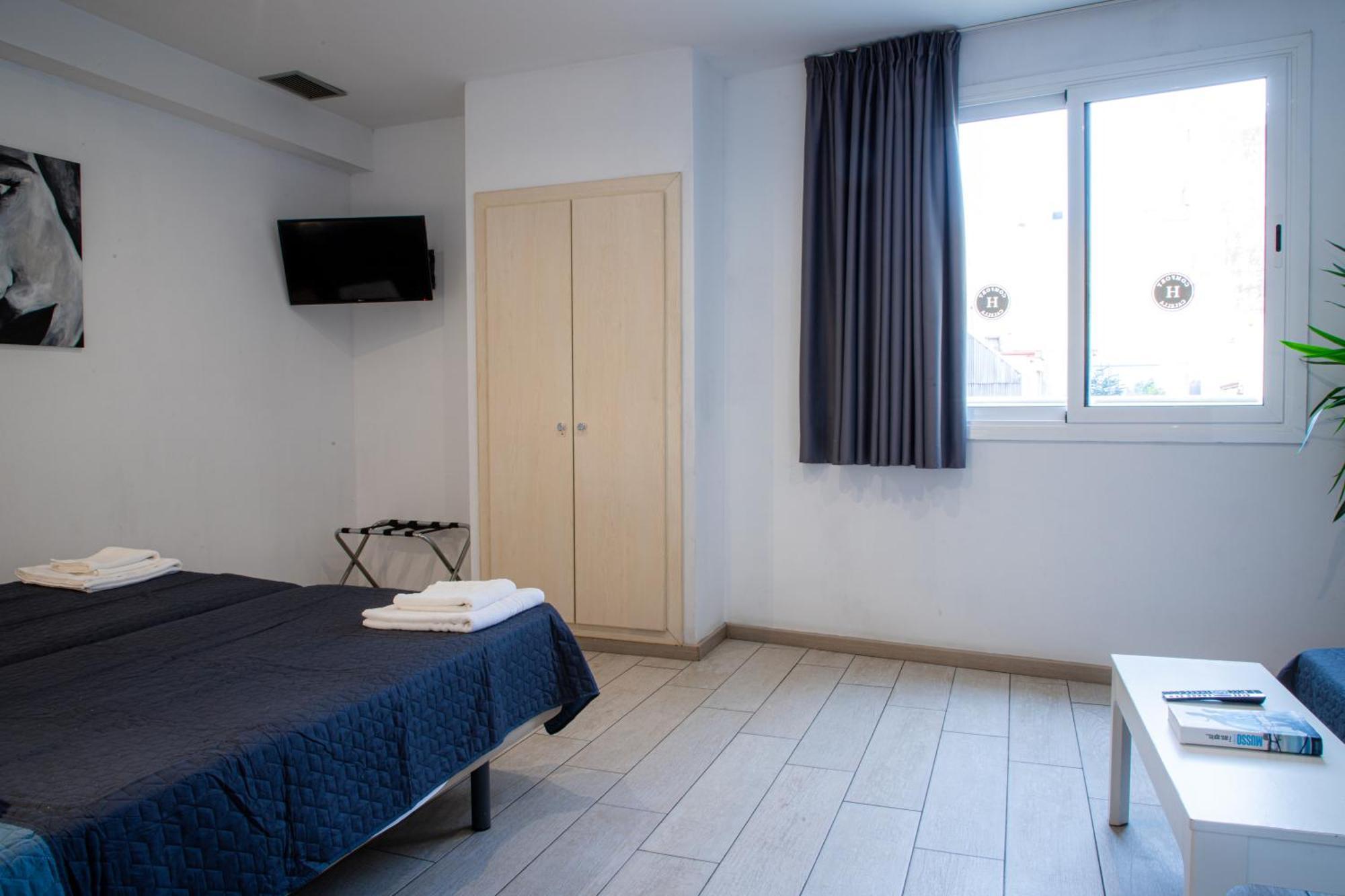 Apartamentos Comfort Calella Ngoại thất bức ảnh