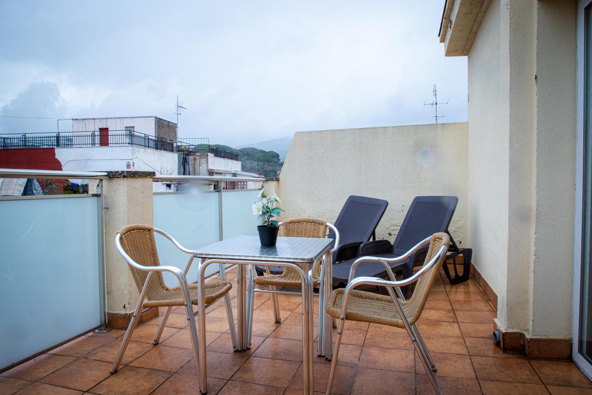 Apartamentos Comfort Calella Ngoại thất bức ảnh