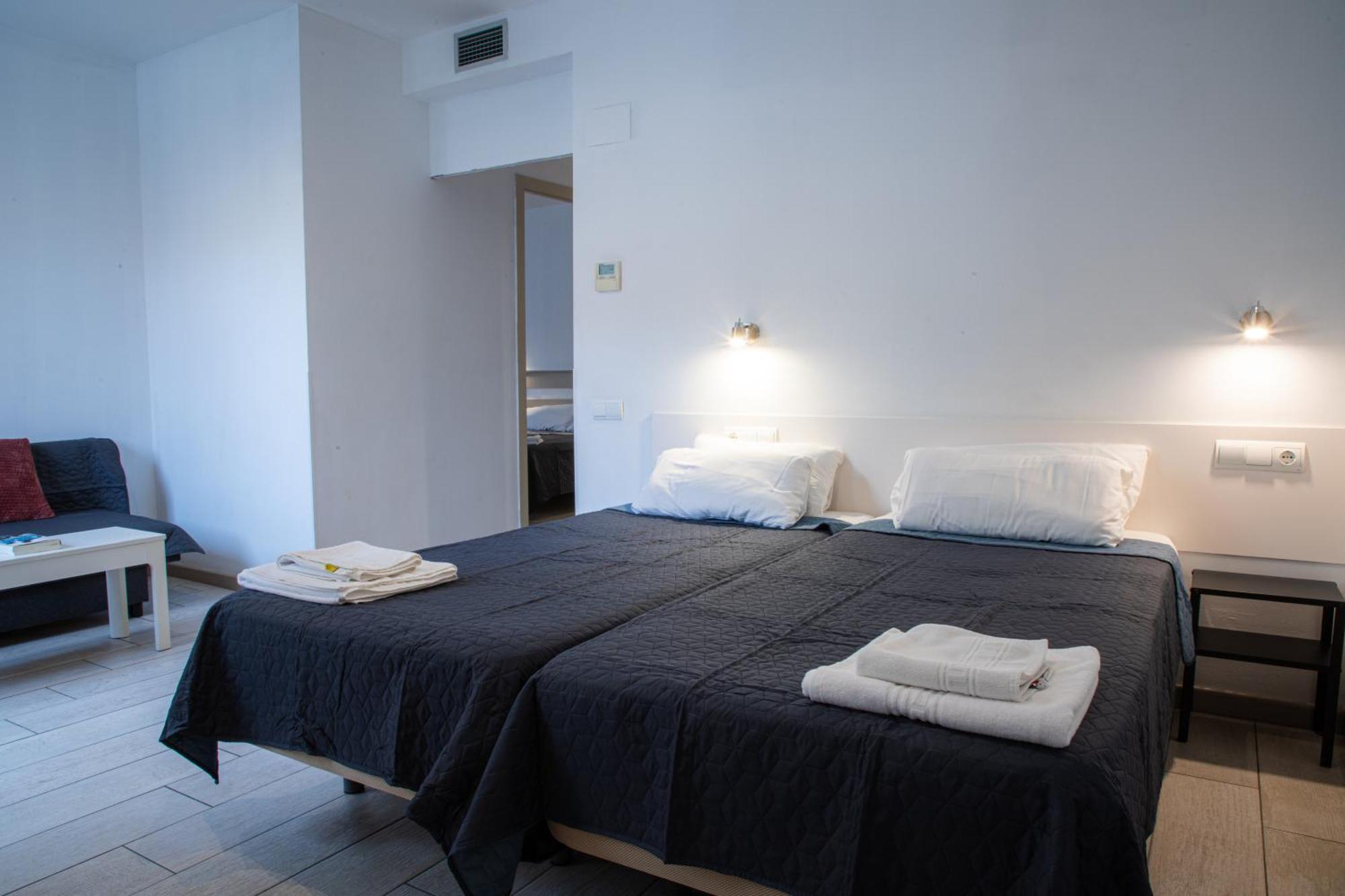 Apartamentos Comfort Calella Ngoại thất bức ảnh