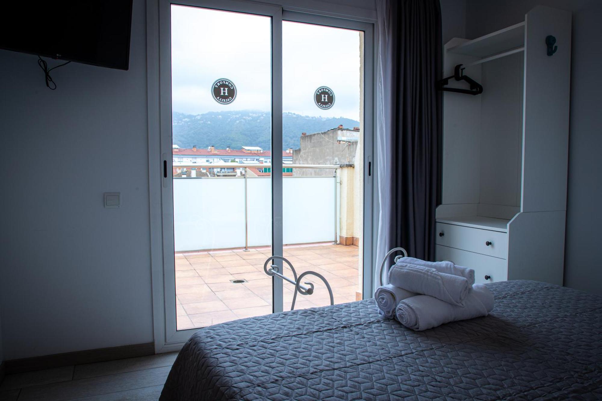 Apartamentos Comfort Calella Ngoại thất bức ảnh