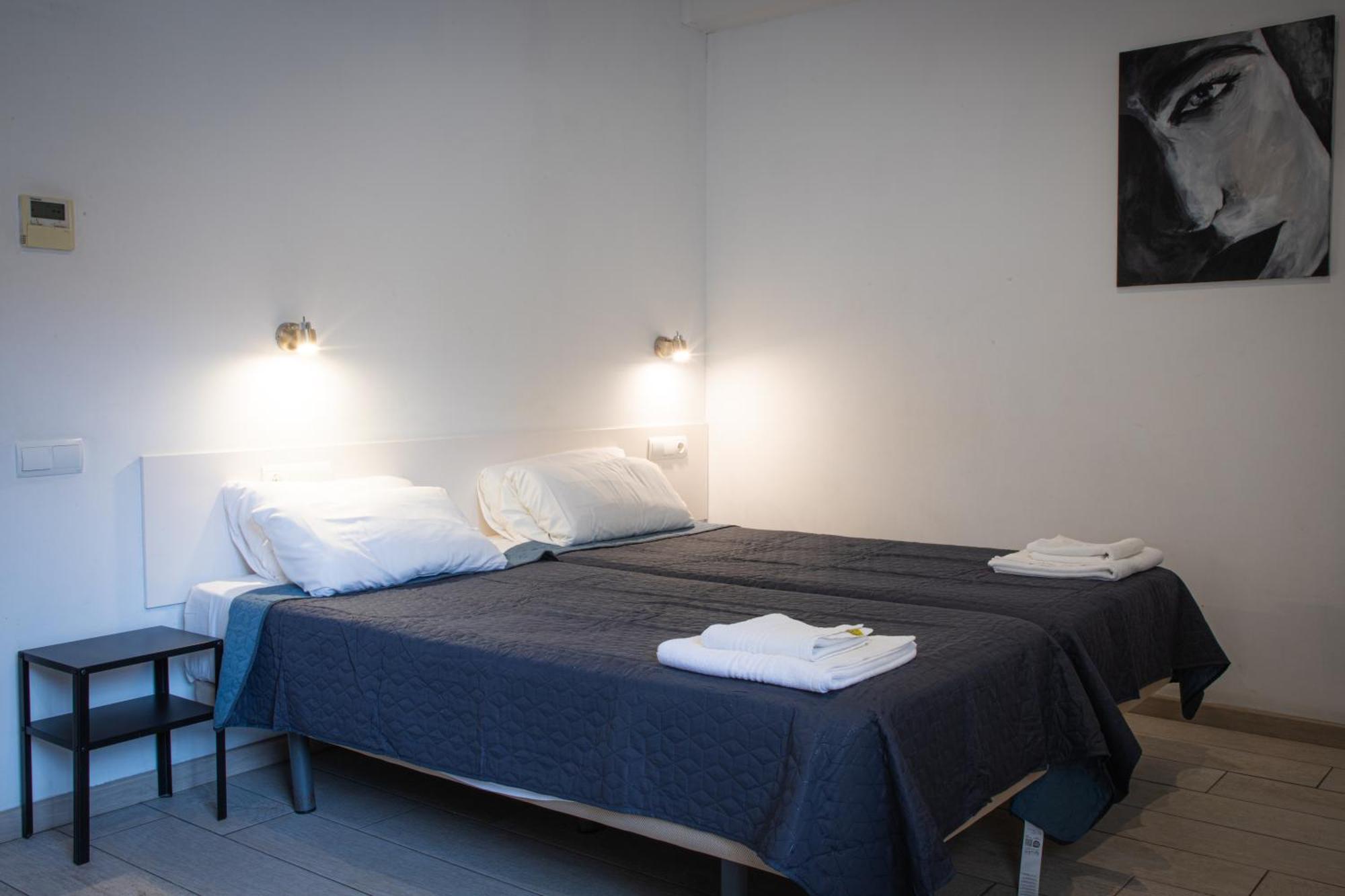 Apartamentos Comfort Calella Ngoại thất bức ảnh